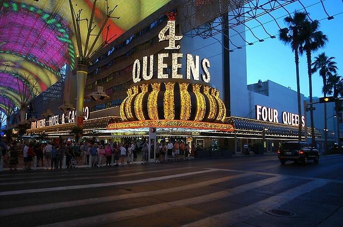 Four Queens Hotel and Casino | Hey BigHead